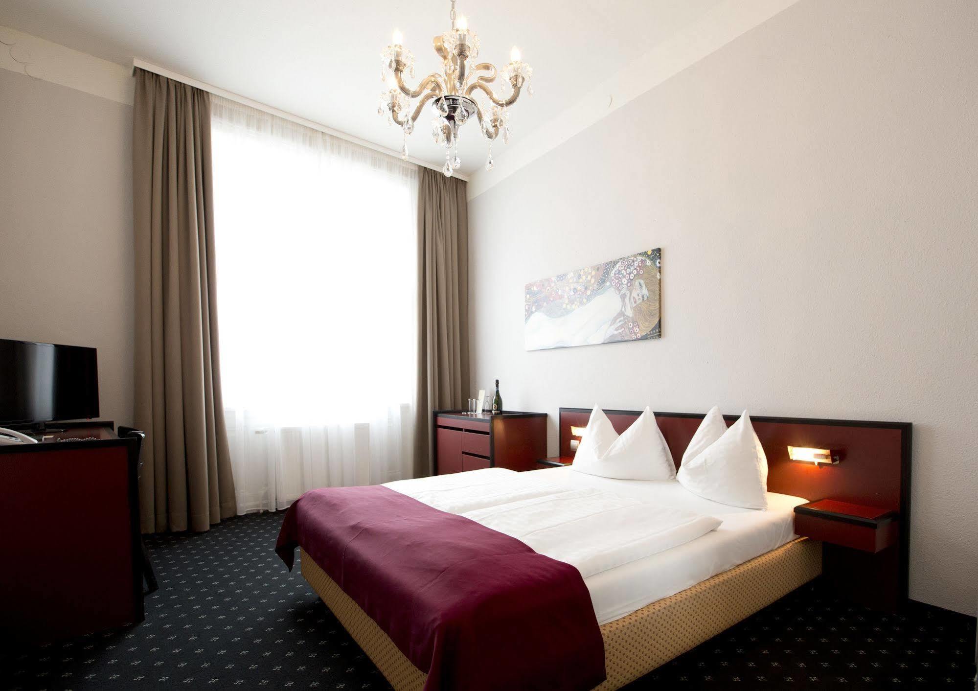 Hotel Fuerst Metternich Vienne Extérieur photo